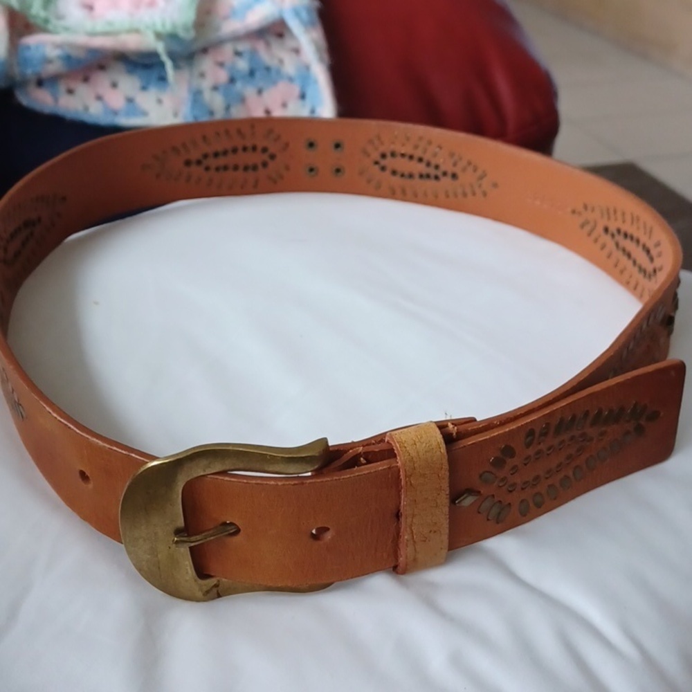 Nine West Brown Leather Belt Brass Buckle Brass Stud Accents Western S, 28-32"
